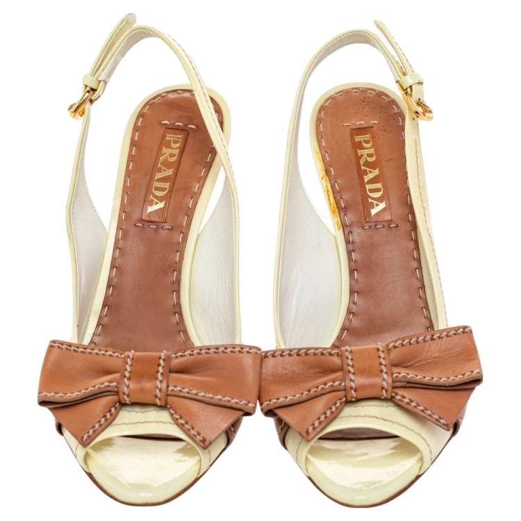 Pre Owned Prada Cream/Brown Leather Bow Peep Toe Slingback Sandals Size 37.5