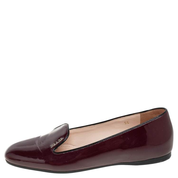 Pre Owned Prada Burgundy/Black Patent Leather Slip On Smoking Slipper Size 35