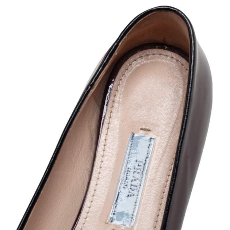 Pre Owned Prada Burgundy/Black Patent Leather Slip On Smoking Slipper Size 35