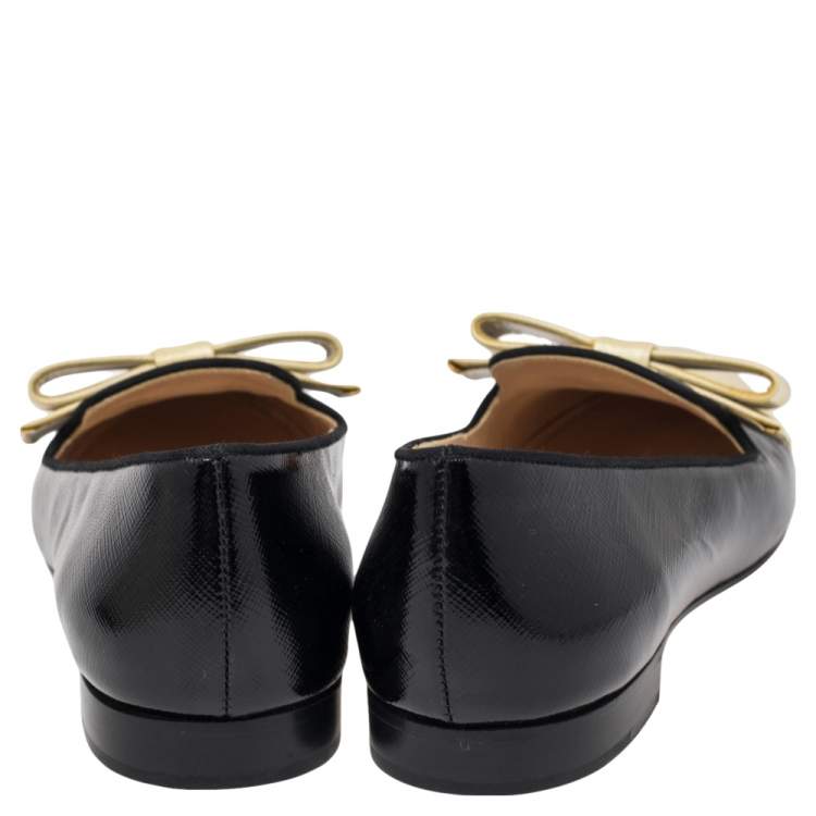 Pre Owned Prada Black/White Leather Bow Cap Toe  Loafers Size 38
