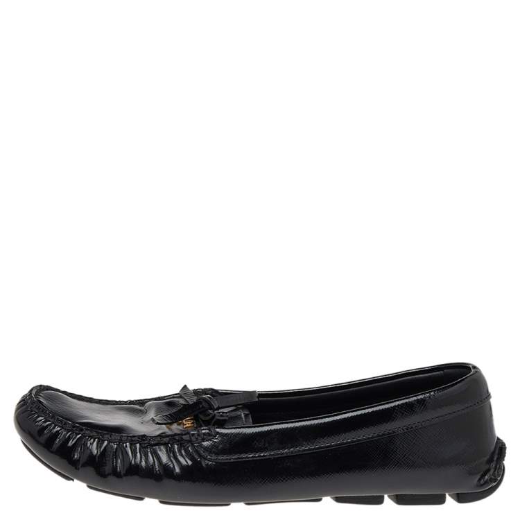 Pre Owned Prada Black Patent Leather Bow Loafers Size 38