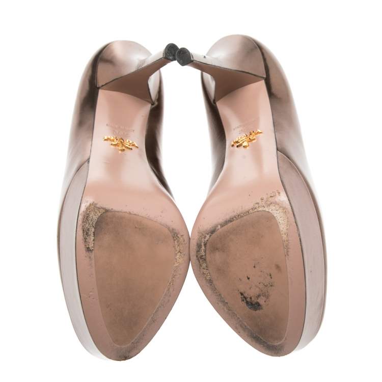 Pre Owned Prada Metallic Bronze Leather Platform Pumps Size 38.5