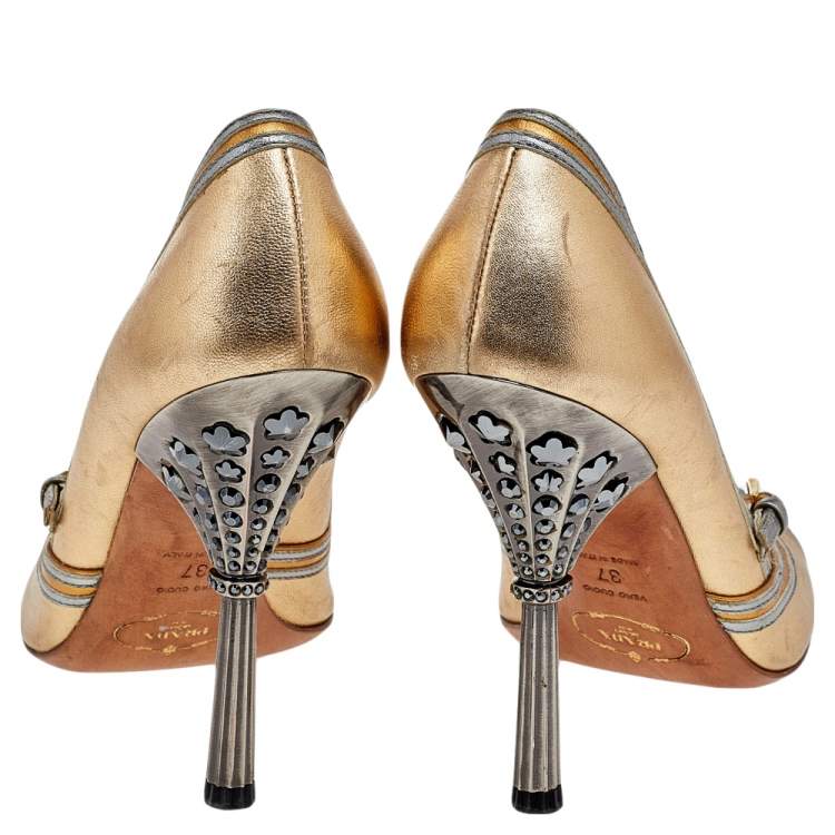 Pre Owned Prada Gold/Grey Leather Peep Toe Pumps Size 37
