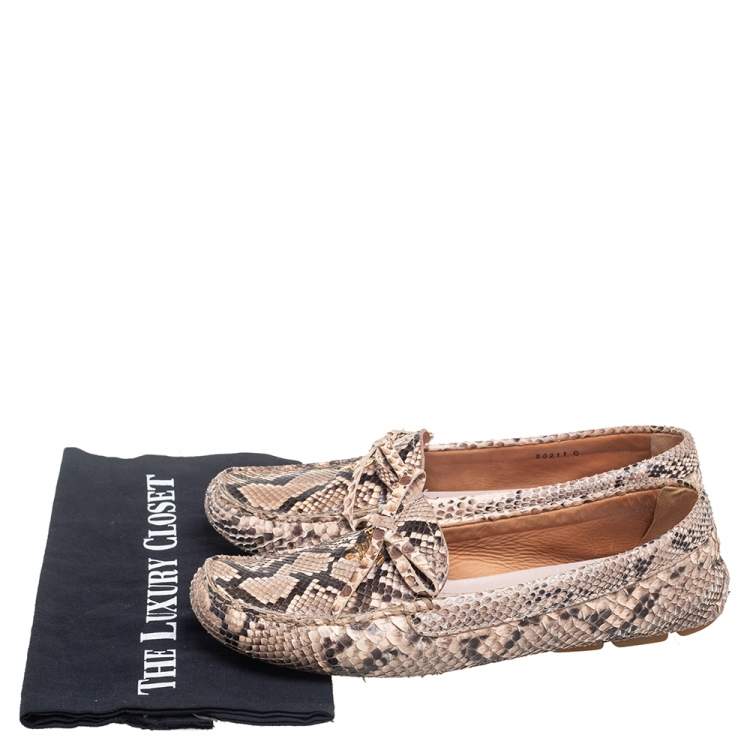 Pre Owned Prada Beige/Black Python Leather Bow Detail Loafers Size 41