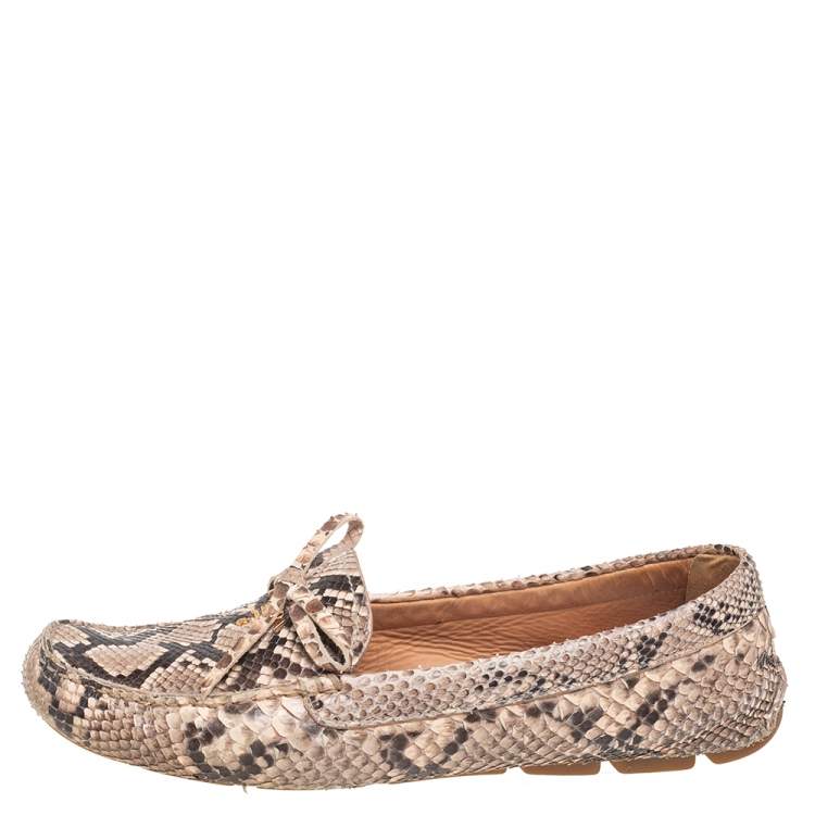 Pre Owned Prada Beige/Black Python Leather Bow Detail Loafers Size 41