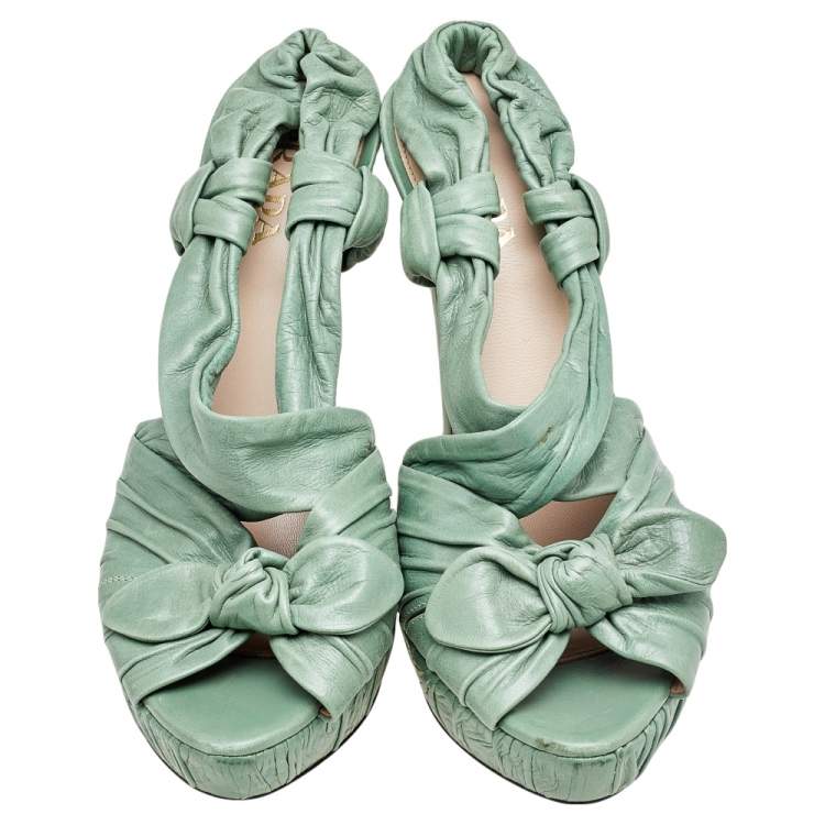 Pre Owned Prada Green Pleated Leather Bow Detail Slingback Platform Sandals Size 40