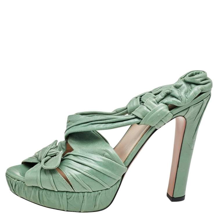 Pre Owned Prada Green Pleated Leather Bow Detail Slingback Platform Sandals Size 40
