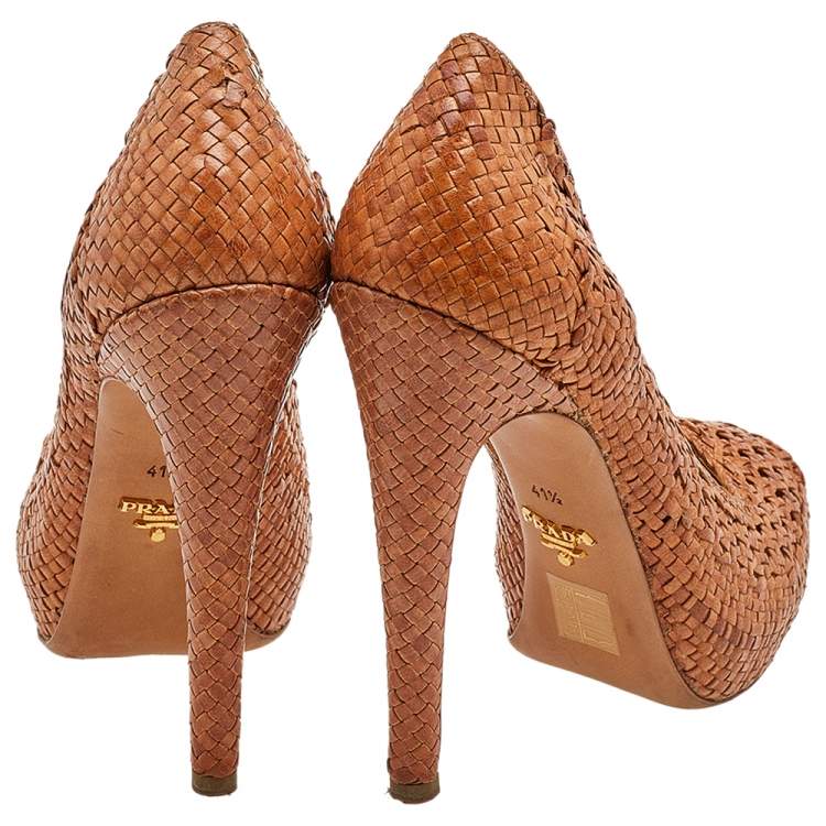 Pre Owned Prada Brown Woven Leather Madras Platform Pumps Size 41.5