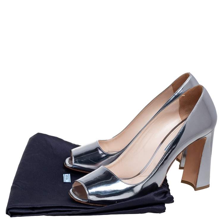 Pre Owned Prada Silver Patent Leather Peep Toe Pumps Size 39.5