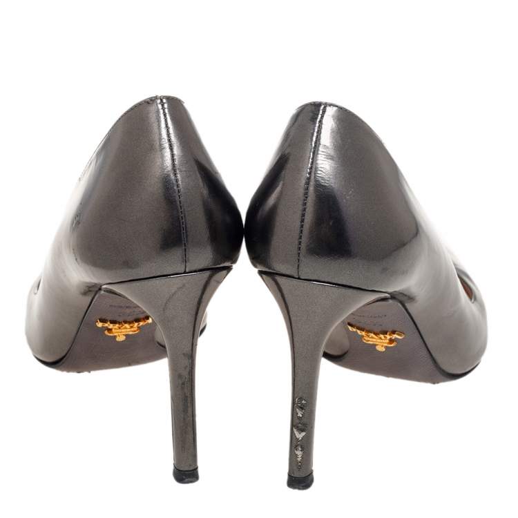 Pre Owned Prada Metallic Grey Leather Pointed Toe Pumps Size 36.5