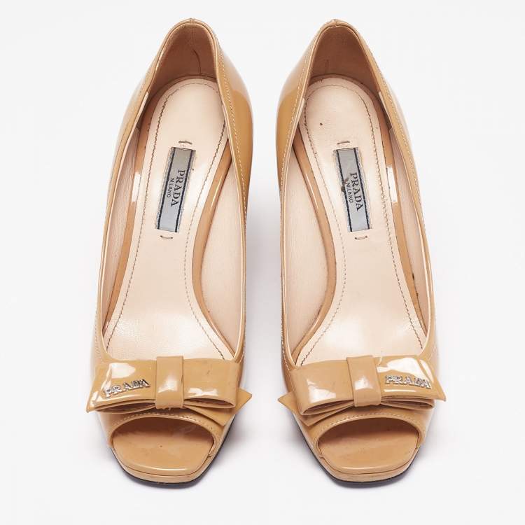 Pre Owned Prada Beige Patent Leather Bow Peep-Toe Wedge Pumps Size 36.5