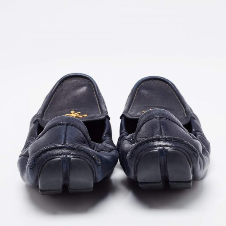 Pre Owned Prada Navy Blue Leather Scrunch Loafers Size 37.5