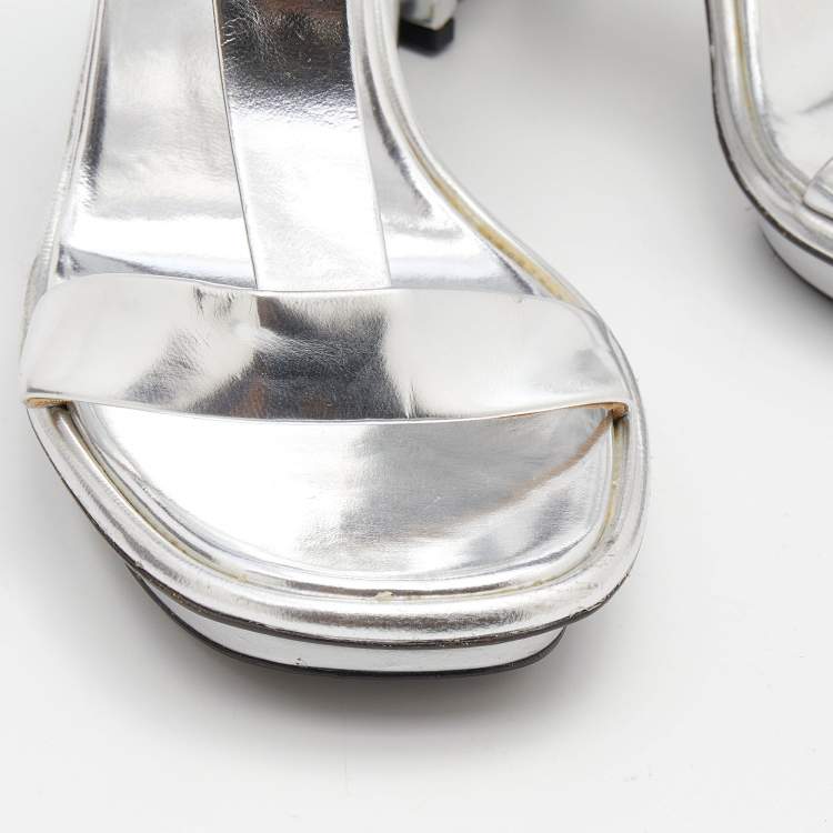 Pre Owned Prada Metallic Silver Leather T-Strap Platform Sandals Size 37