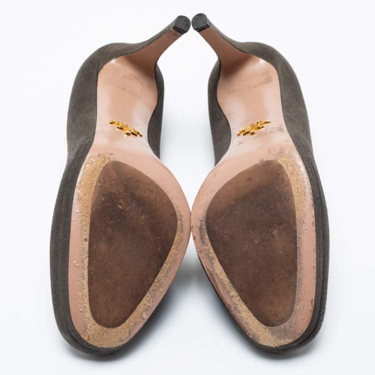 Pre Owned Prada Olive Green Suede Open Toe Platform Pumps Size 38.5