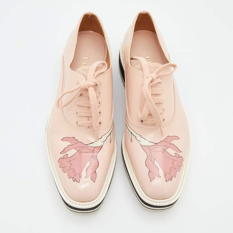 Pre Owned Prada Pink Leather Flower Print Platform Lace Up Oxford Size 38.5