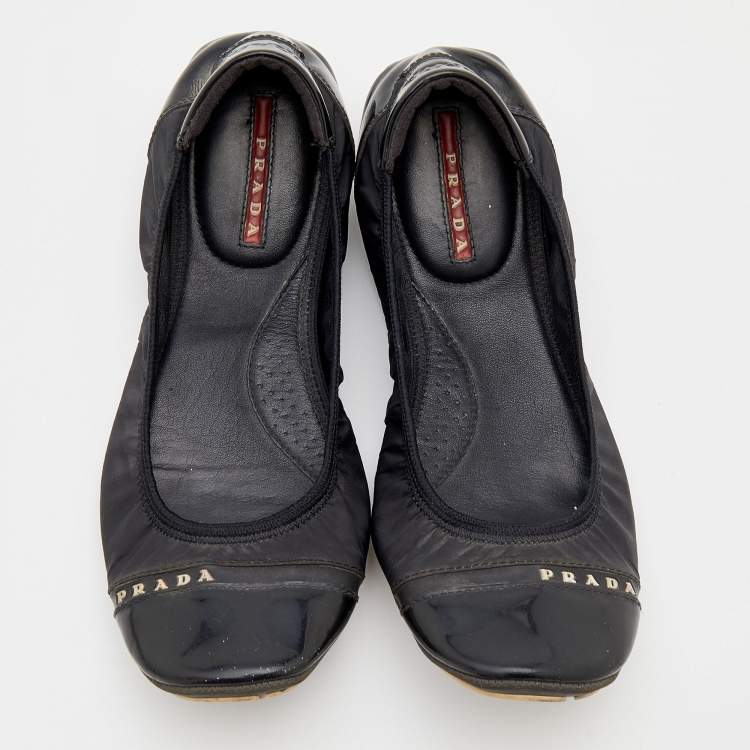 Pre Owned Prada Sport Black Nylon And Patent Leather Scrunch Flats Size 36