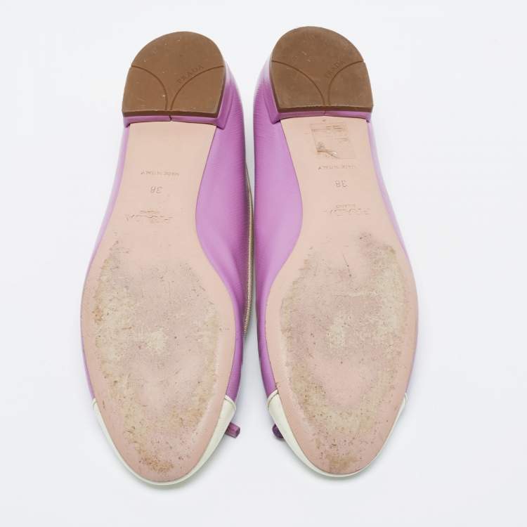 Pre Owned Prada Purple/White Saffiano Patent Leather Bow Cap Toe Ballet Flats Size 38