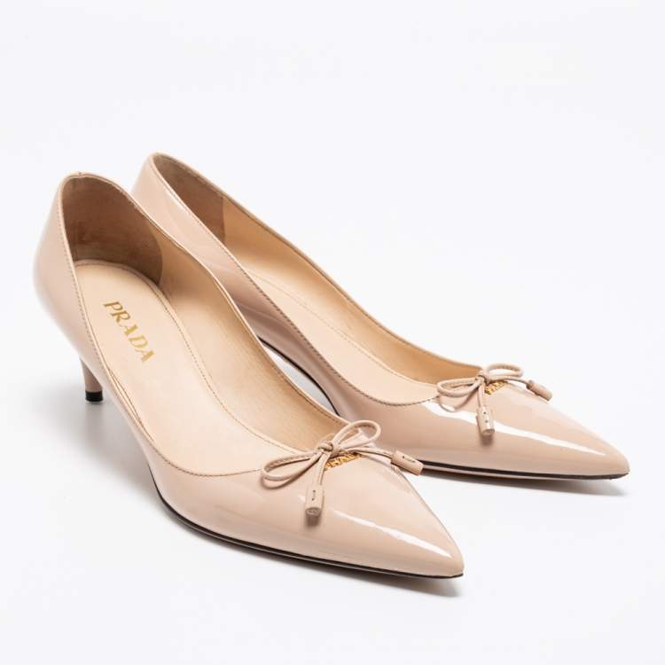 Pre Owned Prada Beige Patent Leather Bow Pointed-Toe Pumps Size 37.5