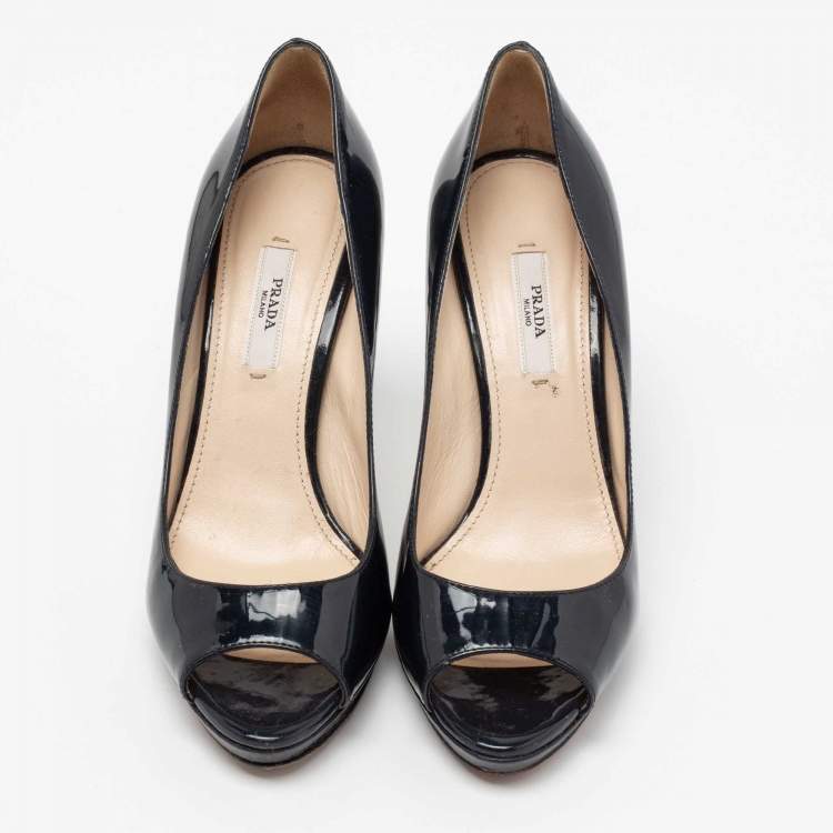 Pre Owned Prada Midnight Blue Patent Leather Peep-Toe Platform Pumps Size 38.5
