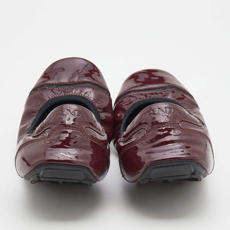 Pre Owned Prada Burgundy Patent Leather Scrunch Ballet Flats Size 39