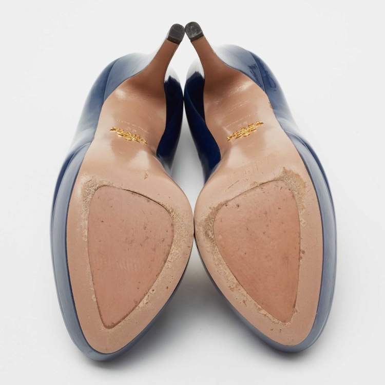 Pre Owned Prada Blue Patent Leather Round Toe Platform Pumps Size 36