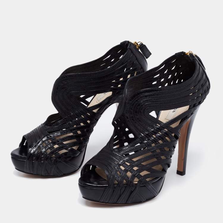 مملوكة مسبقًا Prada Black Leather Peep Toe Platform Sandals  Size 37