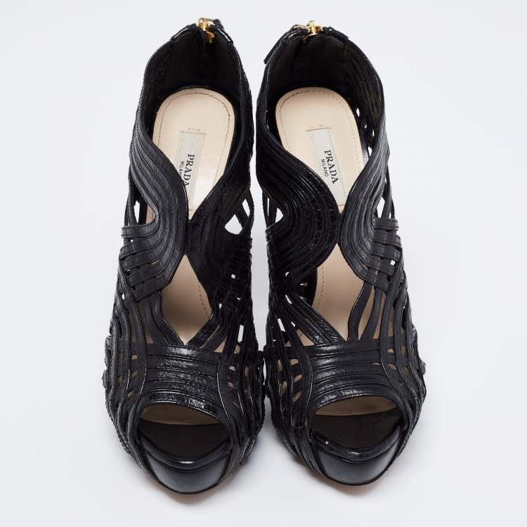 مملوكة مسبقًا Prada Black Leather Peep Toe Platform Sandals  Size 37