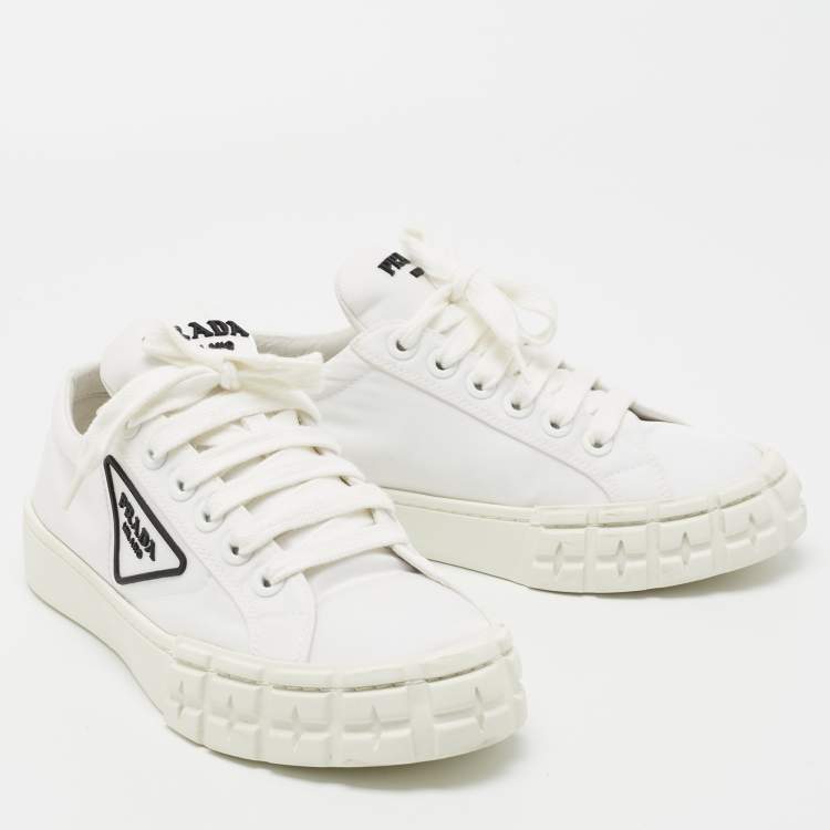Pre Owned Prada White Canvas Cassetta Lace Up Sneakers Size 38