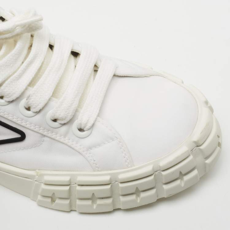 Pre Owned Prada White Canvas Cassetta Lace Up Sneakers Size 38