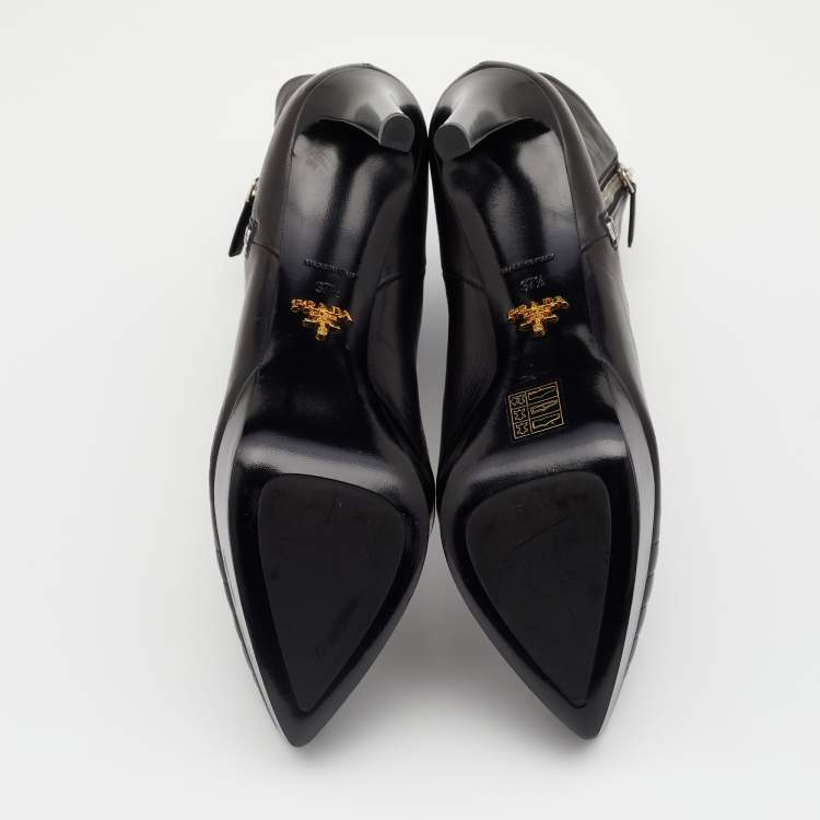 Pre Owned Prada Black Leather Pointed Toe Platform Ankle Length Boots Size 37.5