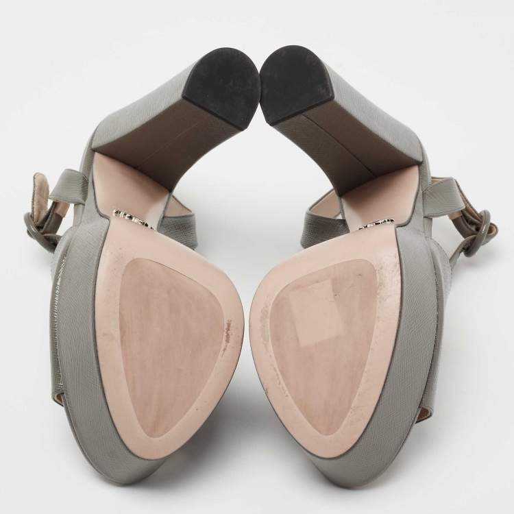 Pre Owned Prada Dark Grey Saffiano Patent Leather Platform Ankle Strap Sandals Size 38.5