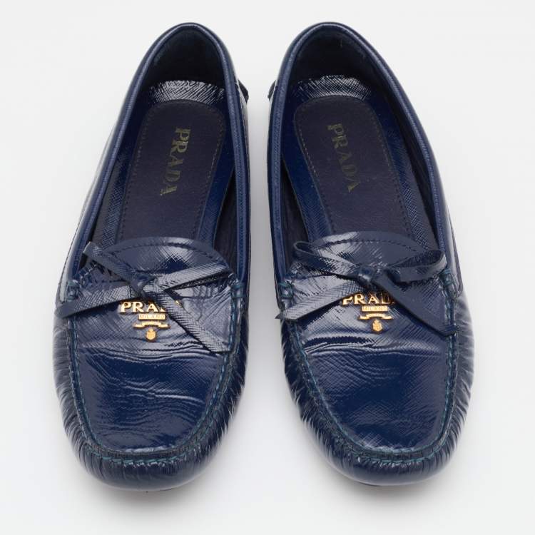 Pre Owned Prada Navy Blue Patent Leather Bow Slip On Loafers Size 38