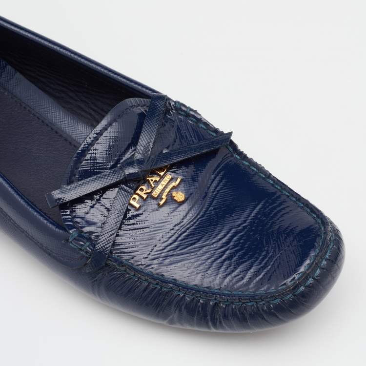 Pre Owned Prada Navy Blue Patent Leather Bow Slip On Loafers Size 38