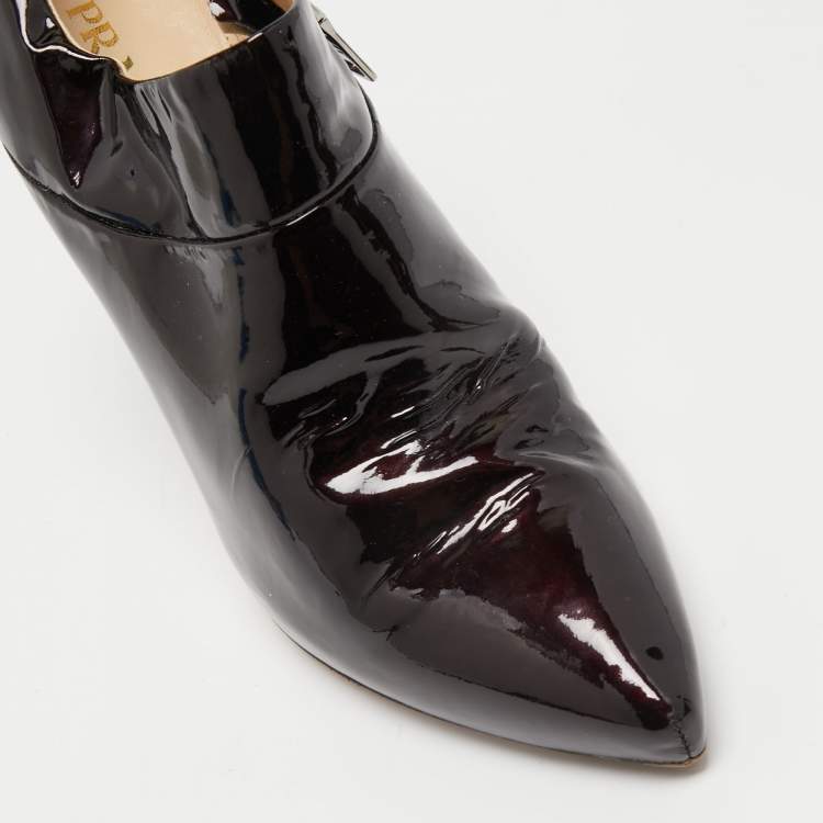 Pre Owned Prada Burgundy  Patent Leather Pointed Toe Booties  Size 39