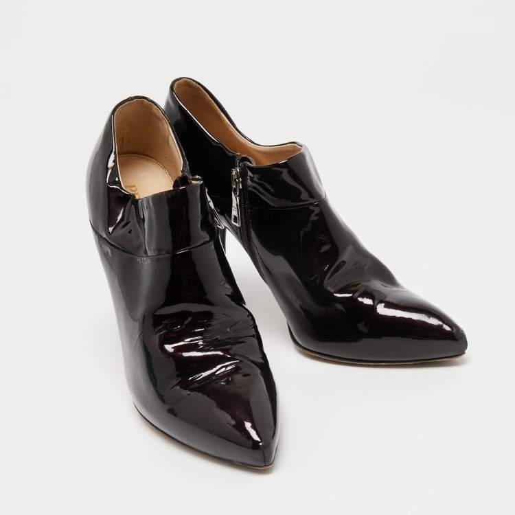 Pre Owned Prada Burgundy  Patent Leather Pointed Toe Booties  Size 39