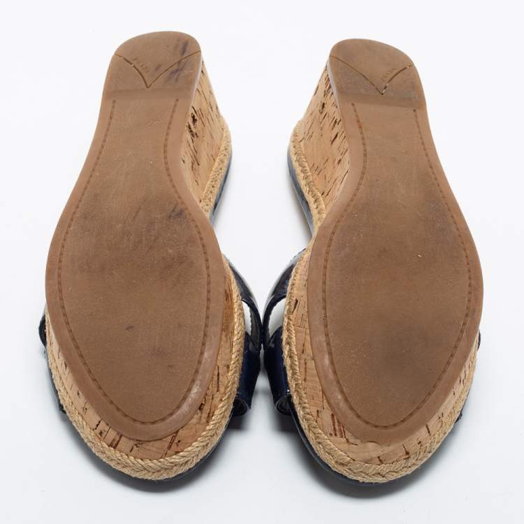 Pre Owned Prada Blue Patent Leather Wedge Sandals Size 39