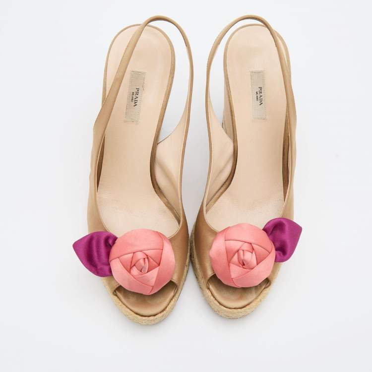 Pre Owned Prada Light Brown Satin Rose Espadrille Platform Wedge Pumps Size 38