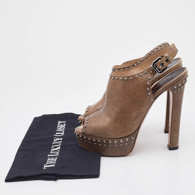 Pre Owned Prada Brown Crackled Leather Studded Peep Toe Platform Singback Pumps Size 37