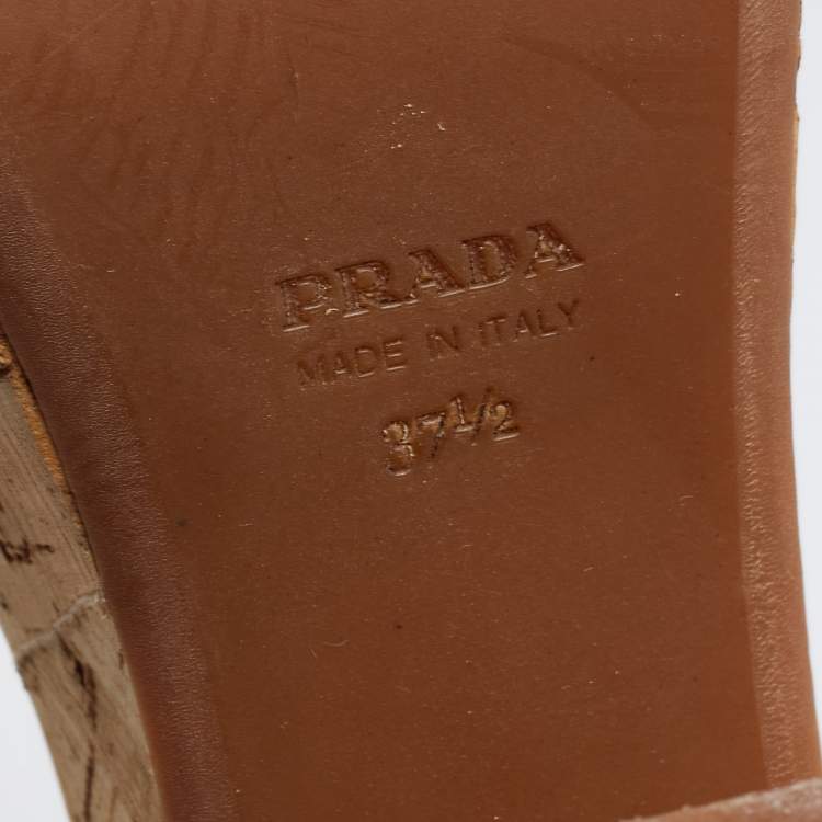 Pre Owned Prada Beige Patent Leather Buckle Detail Cork Platform Slides Size 37.5