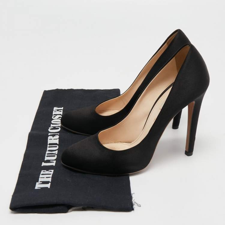 Pre Owned Prada Black Satin Round Toe Pumps Size 38.5