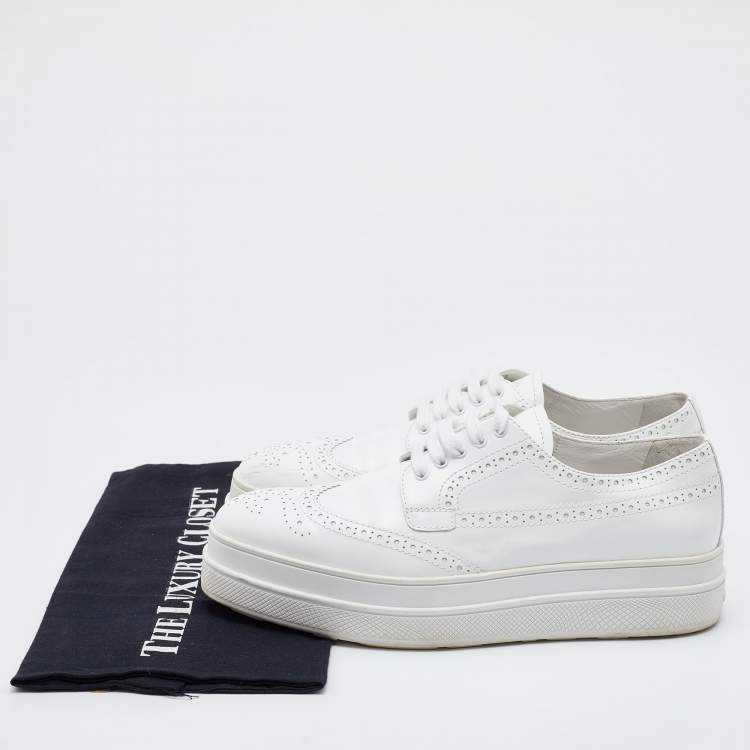 Pre Owned Prada White Brogue Leather Lace Up Derby Size 39