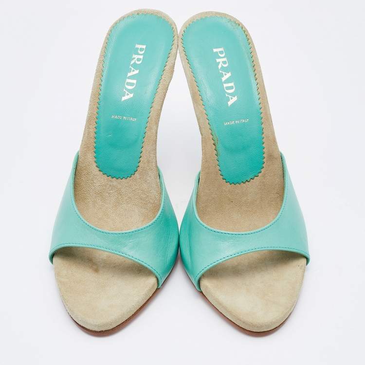 Pre Owned Prada Light Green Leather Slide Sandals Size 37