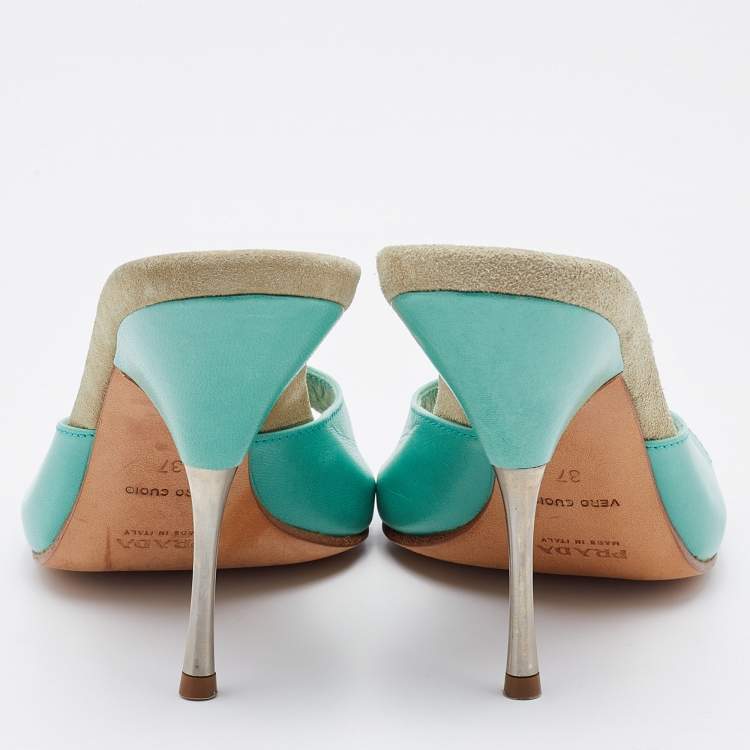 Pre Owned Prada Light Green Leather Slide Sandals Size 37