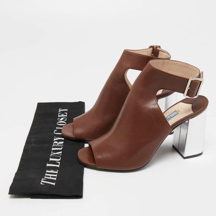 Pre Owned Prada Brown Leather Mirrored Block Heel Sandals Size 35