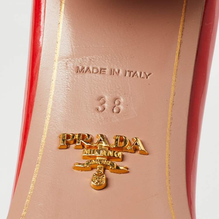 Pre Owned Prada Red Patent Leather Crystal Embellished Slide Sandals Size 38