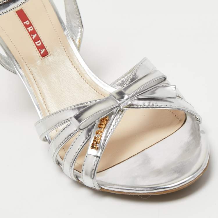 Pre Owned Prada Silver Leather Bow Detail Ankle Strap Sandals Size 39