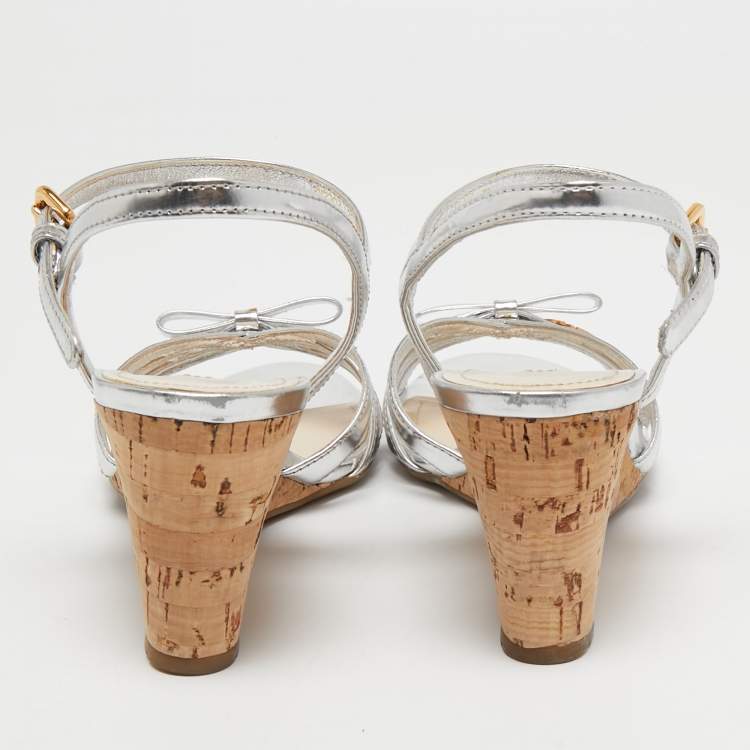 Pre Owned Prada Silver Leather Bow Detail Ankle Strap Sandals Size 39