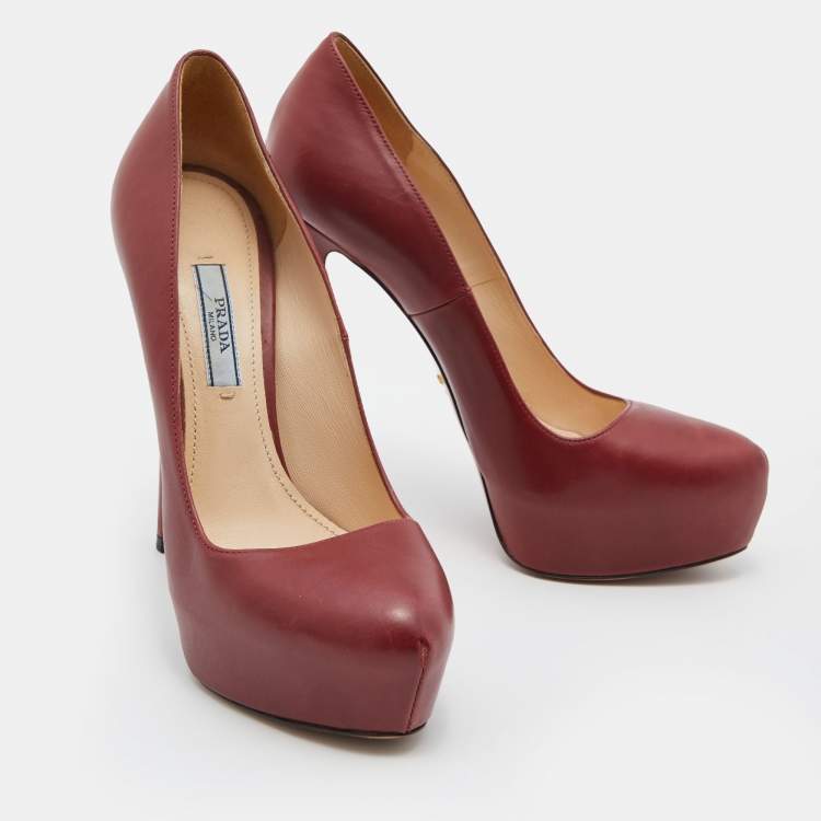 Pre Owned Prada Dark Red Leather Platform Pumps Size 37.5