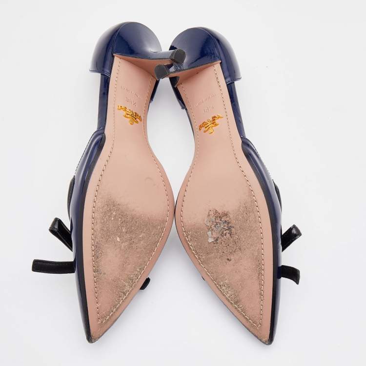 Pre Owned Prada Navy Blue/Black Patent Leather Bow Pointed Toe D'orsay Pumps Size 38.5