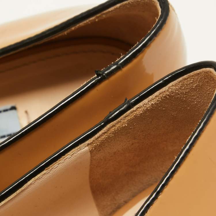 Pre Owned Prada Beige Patent Leather Smoking Slippers Size 38.5